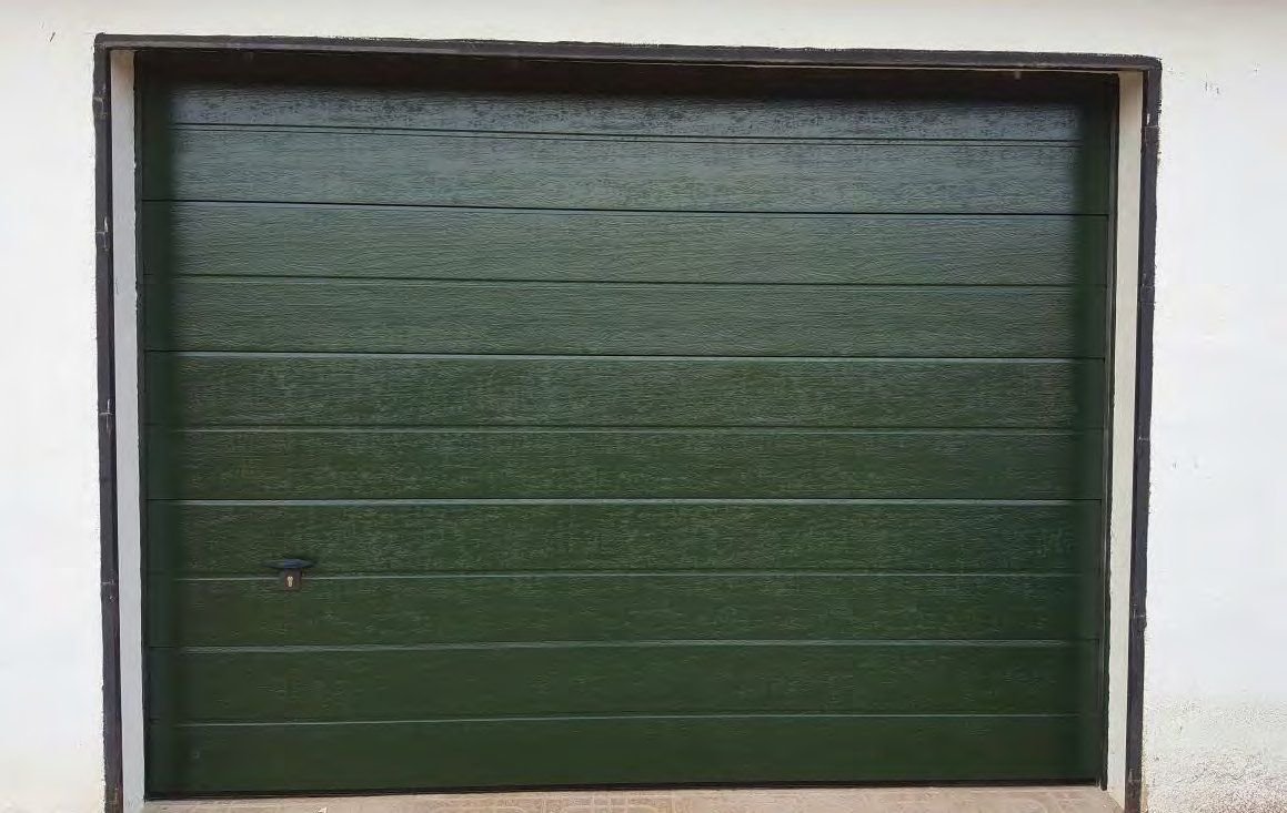 Basculante color verde